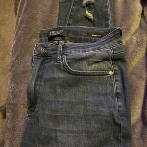 Judy Blue skinny fit, raw hem. Size 11/30